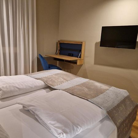 Hotel Wehra Wehr  Esterno foto