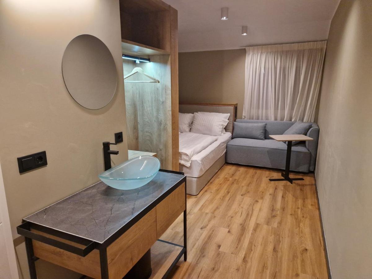 Hotel Wehra Wehr  Esterno foto