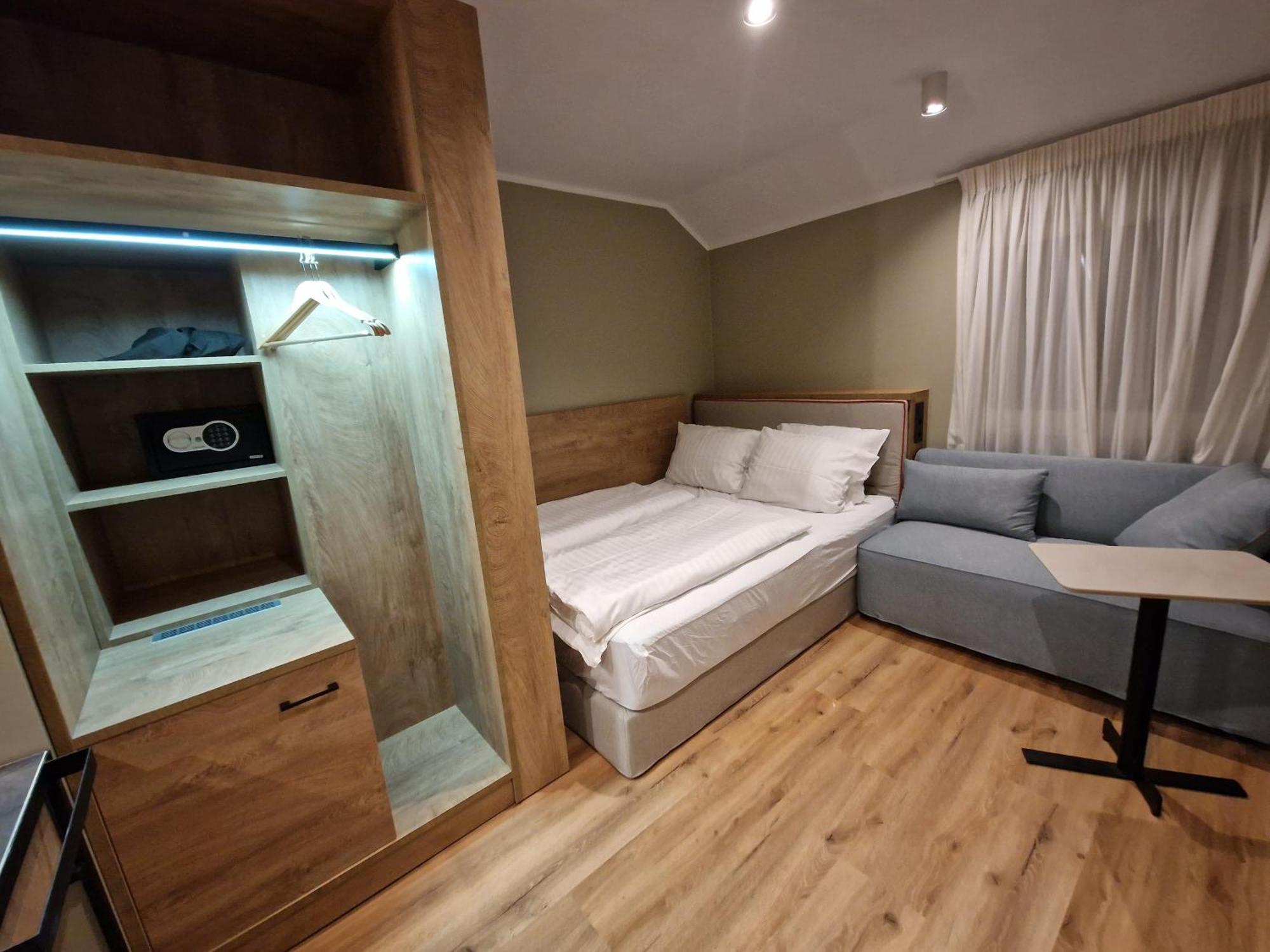 Hotel Wehra Wehr  Esterno foto